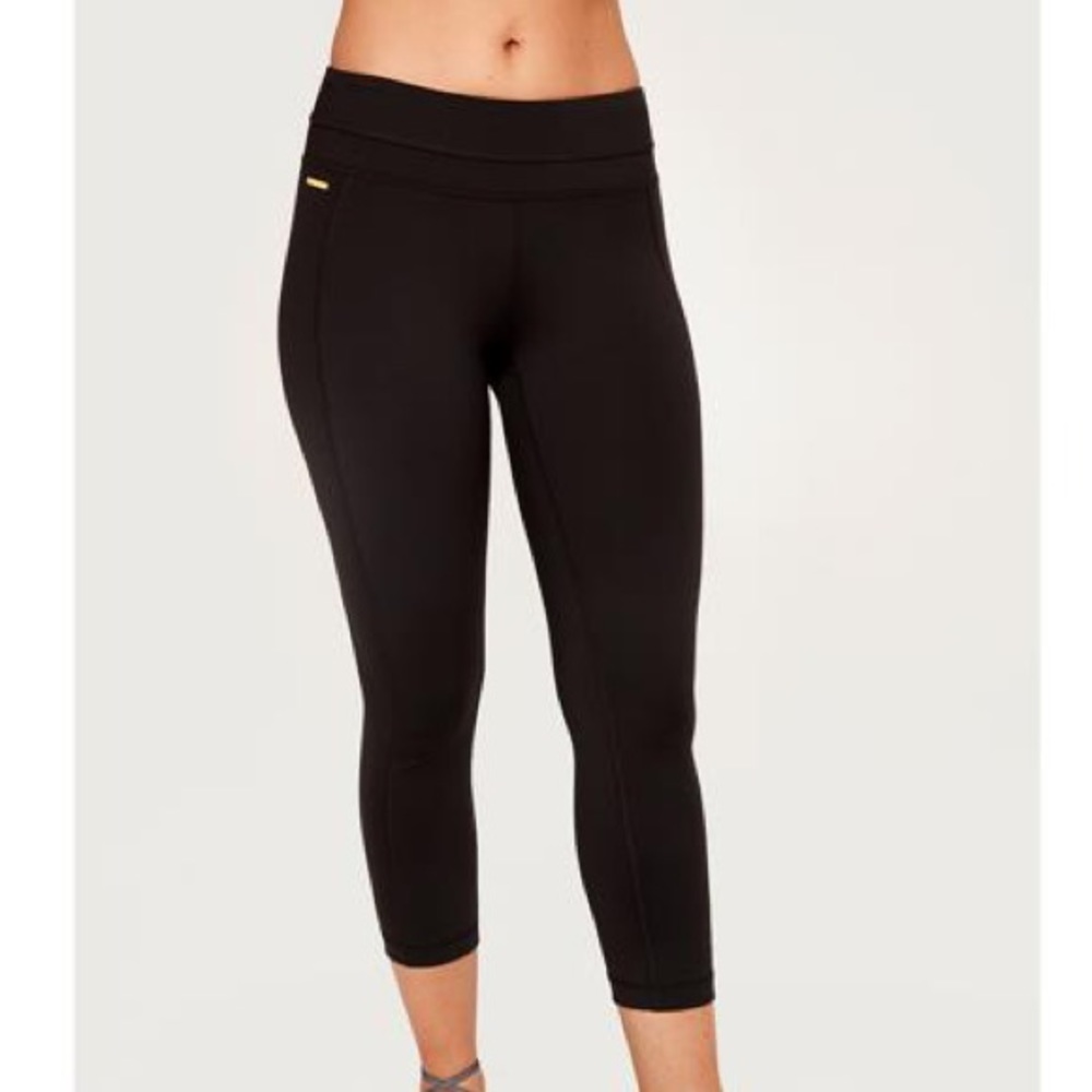 Lolë Black Cropped Leggings